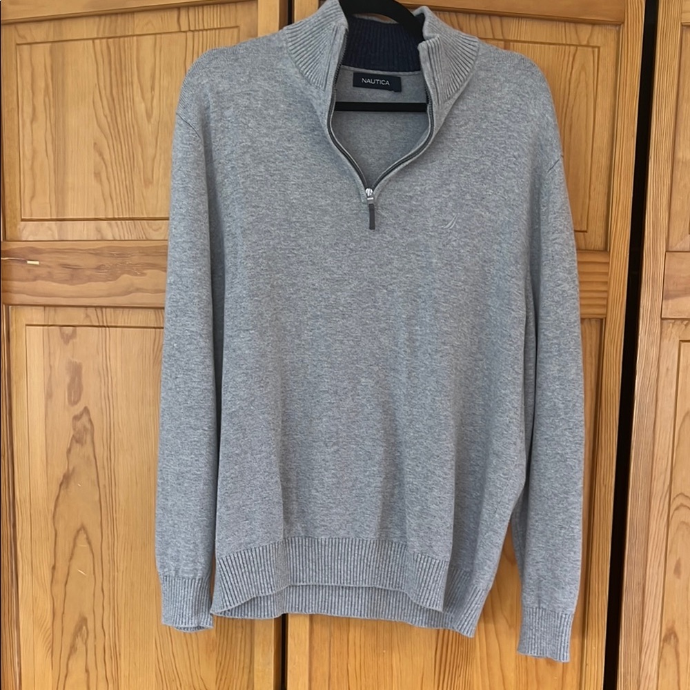 Nautica Men's 1/4 Zip-Up Sweater in Gray